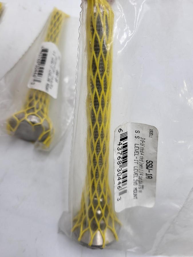 S & W MANUFACTURING STAINLESS STEELMale-End Leveling Mount: Swiveling Stud, 3/8"-16 Thread Size, 1.25 in **NEW IN BAG**
