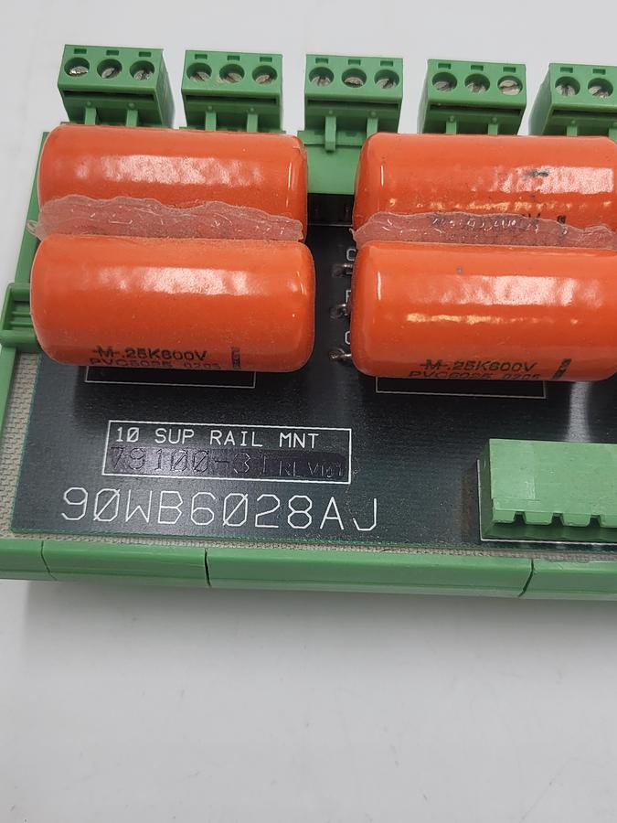 Used Triangle Package Machinery 90WB6028AJ industrial electronic component 10 sup rail mnt