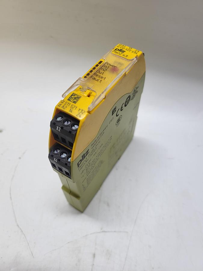 Used Pilz PN0Z s3 24VDC