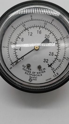 Used KILOPASCALS CAL 138 090366