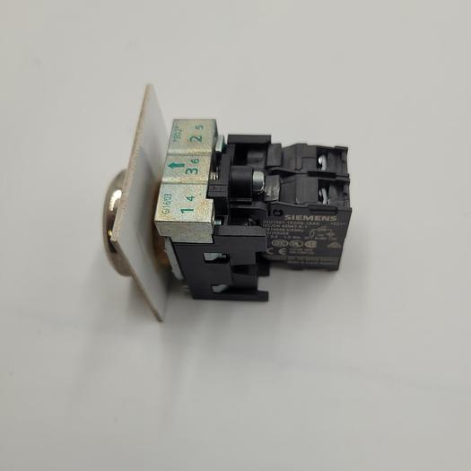 Used SIEMENS 3SU1401-1BG650-1AA0 WITH ILLUMINATED BLUE LIGHT