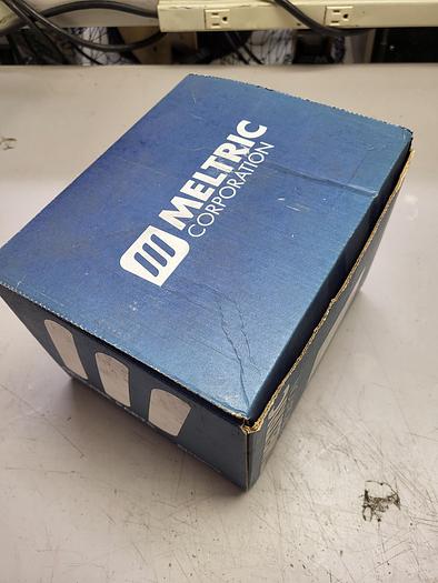 Meltric Corporation Receptacle/COnnector 37-24043-NC DS200