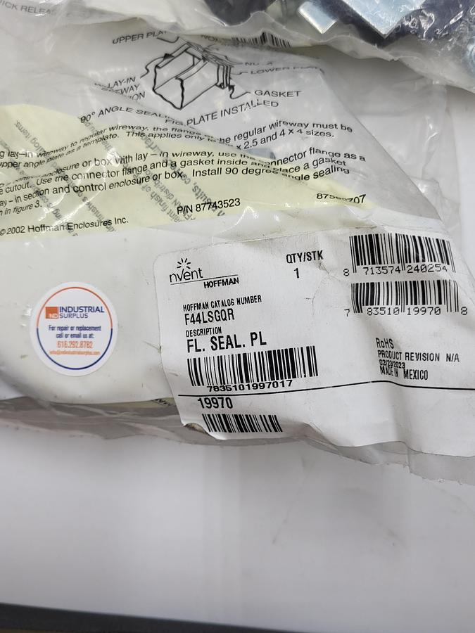 NVENT Hoffman F44LSGQR Flat Seal Plate *NEW IN BAG*** 19970