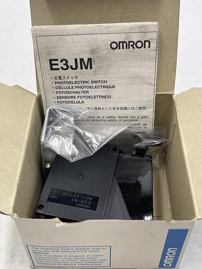 Omron E3JM-R4M4-US