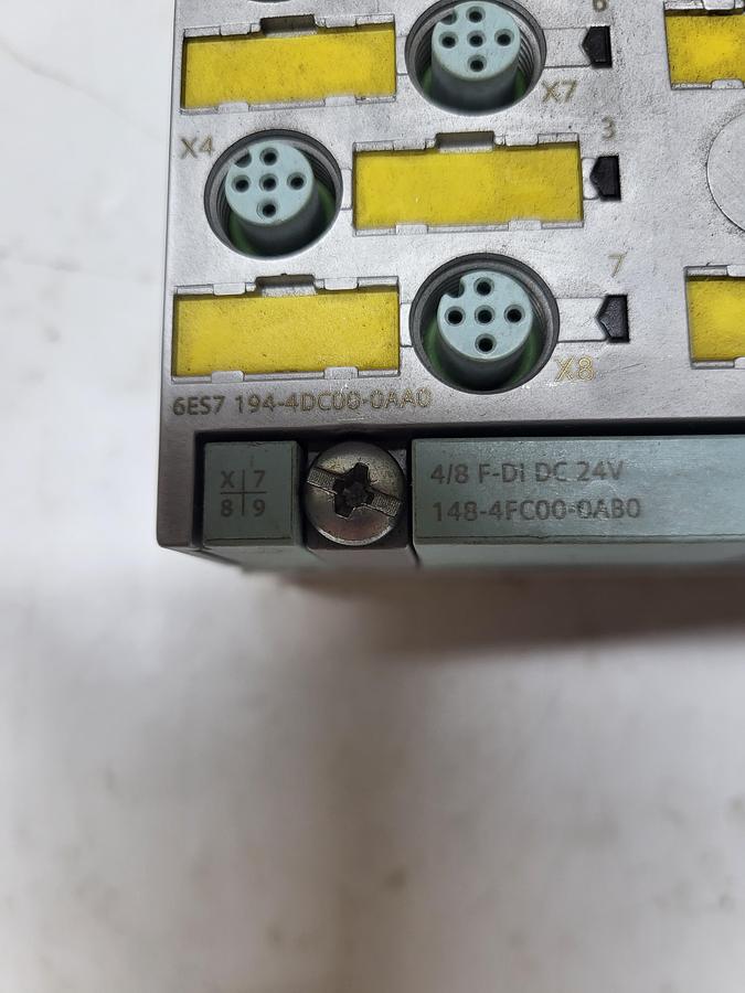Used Siemens 6ES7 194-4DC00-0AA0