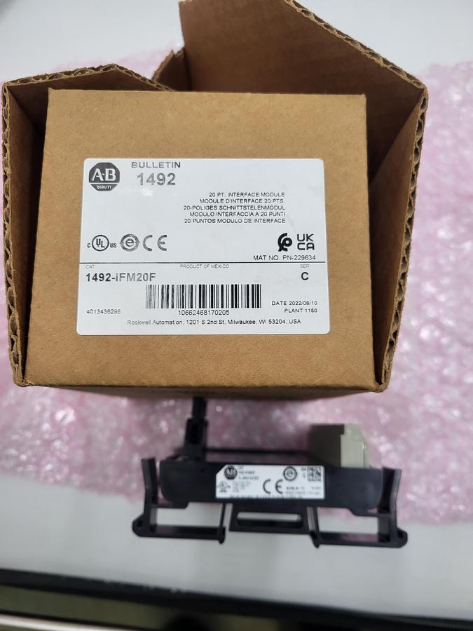 Allen Bradley 1492-IFM20F 20 PT interface module