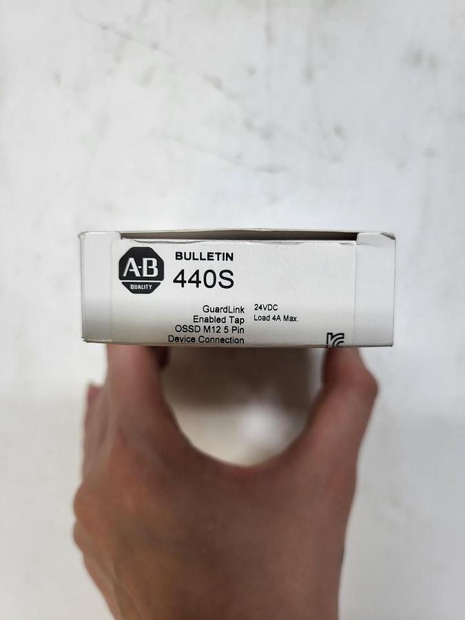 Allen-Bradley Bulletin 440S-SF5D Ser.B