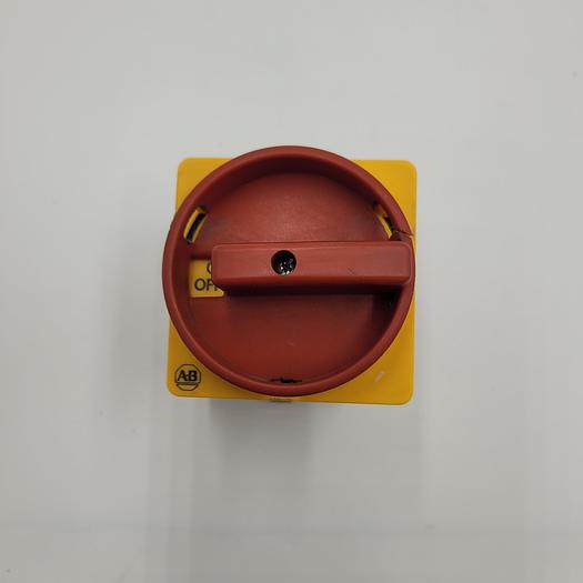 Used AB ALLEN BRADLEY LOAD SWITCH 194E-E32-NP-B (& 194E-E32-1753 (194E Load switch, 32 A, 3 Poles)