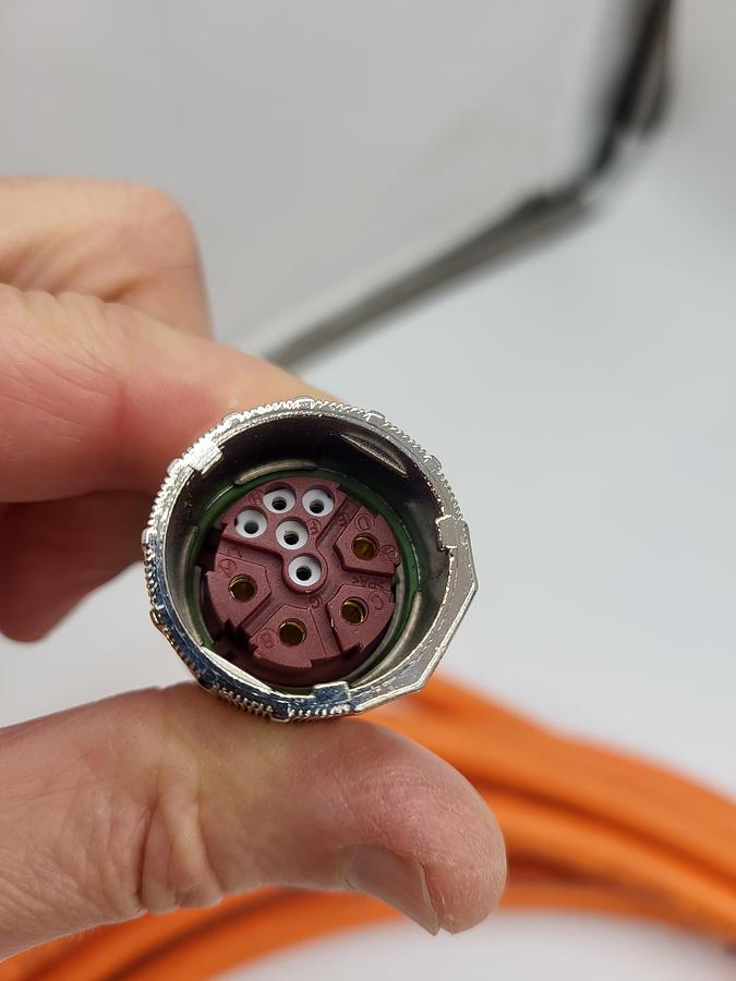 IGUS chainflex CF280 UL H102-25-04-D   1000V E310776 AWM style 21223 vw-1   30' long