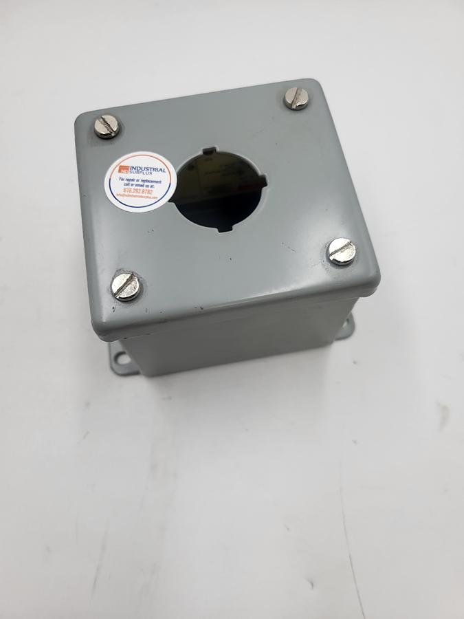 Used NVENT HOFFMAN 58010 SCREW down COVER