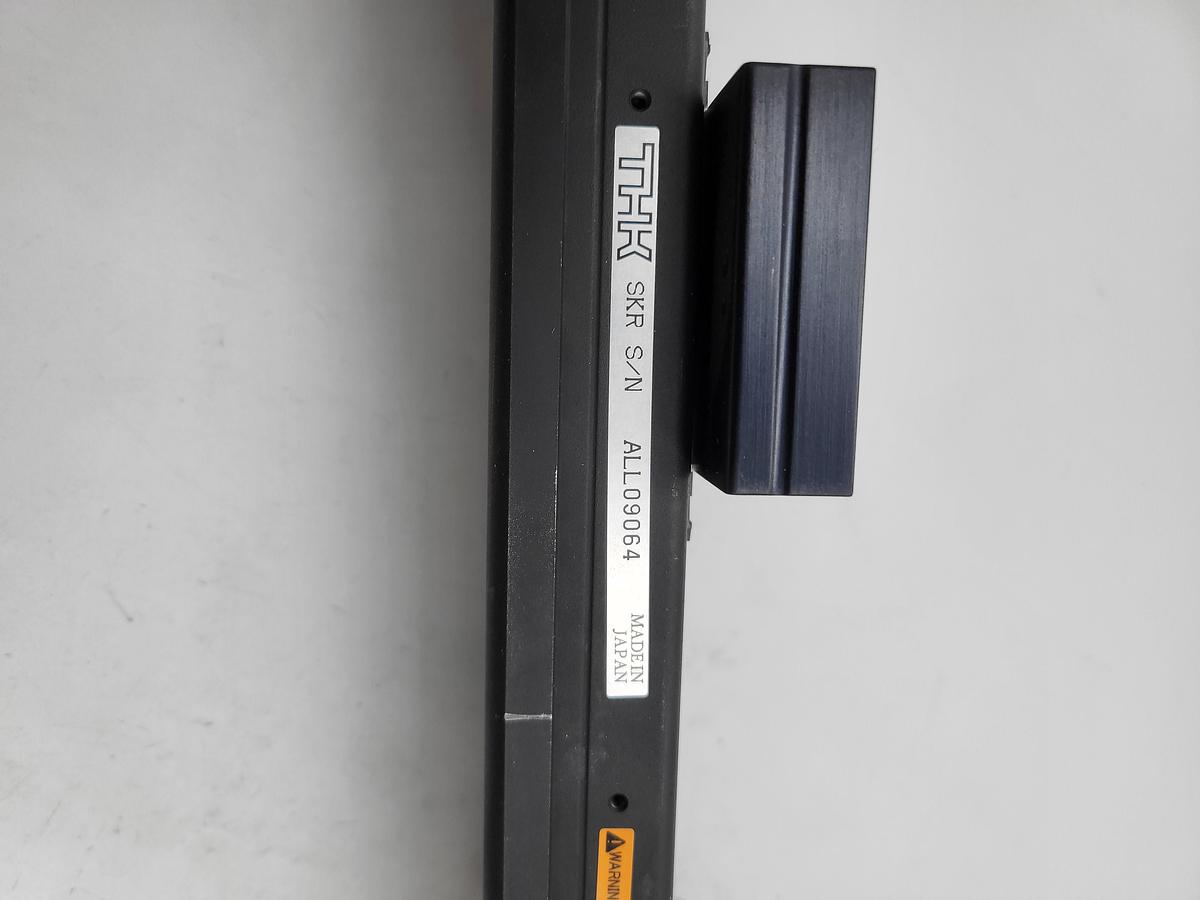 Used Allen Bradley VPL-B0631T-PJ12AA Inverter Duty AC servo motor 168624 & THK SKR33 DIRECT MOTOR MOUNT