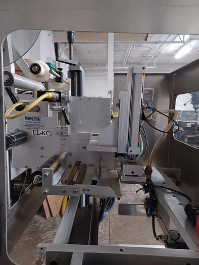 Used l-60 Right hand Labeler Universal labeling systems