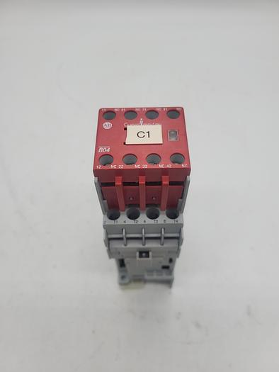 Used Allen-Bradley 100-C16D*400 Ser.B 100S-F Ser.B