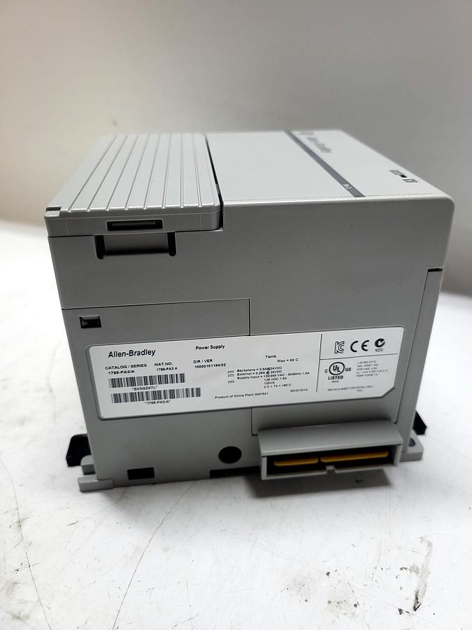 Allen-Bradley 1768-PA3 detail