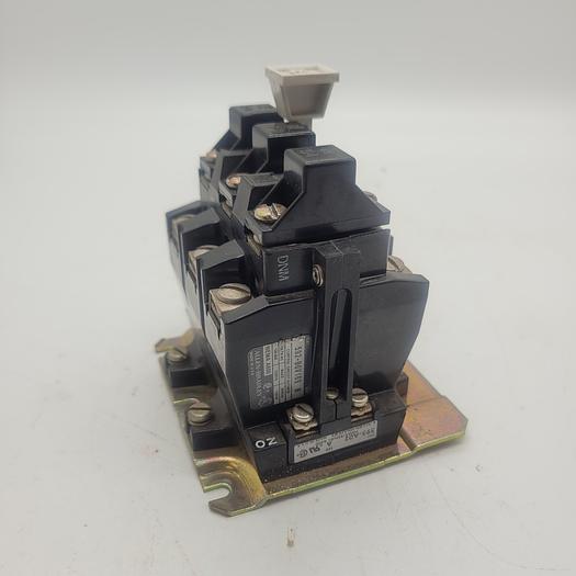 Used Allen-Bradley 592-B0V169 Control Circuit Ratings