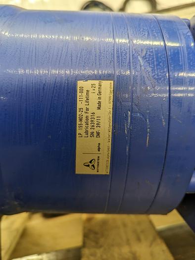 Used Rexroth R911316339 3 phase Motor. Wittenstein LP 155-M02-25-111-000