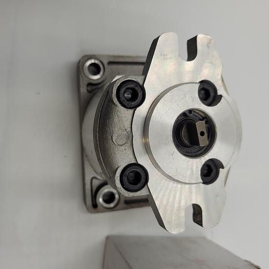 Vestil, 01-143-033 Hydraulic Pump - one in box