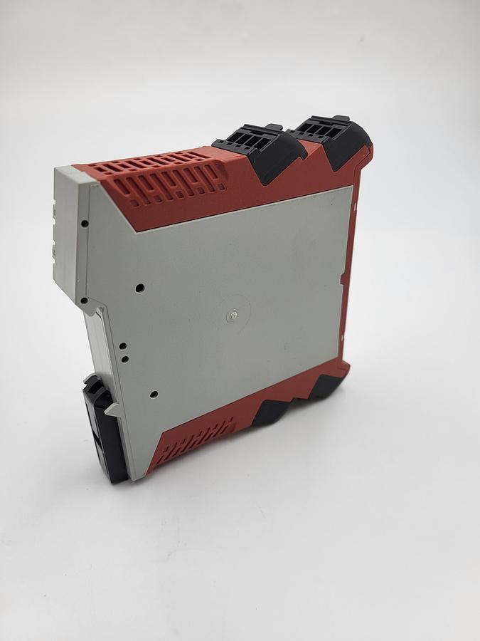 Used Allen Bradley 440R-EM4R2 DIN-rail mount relay