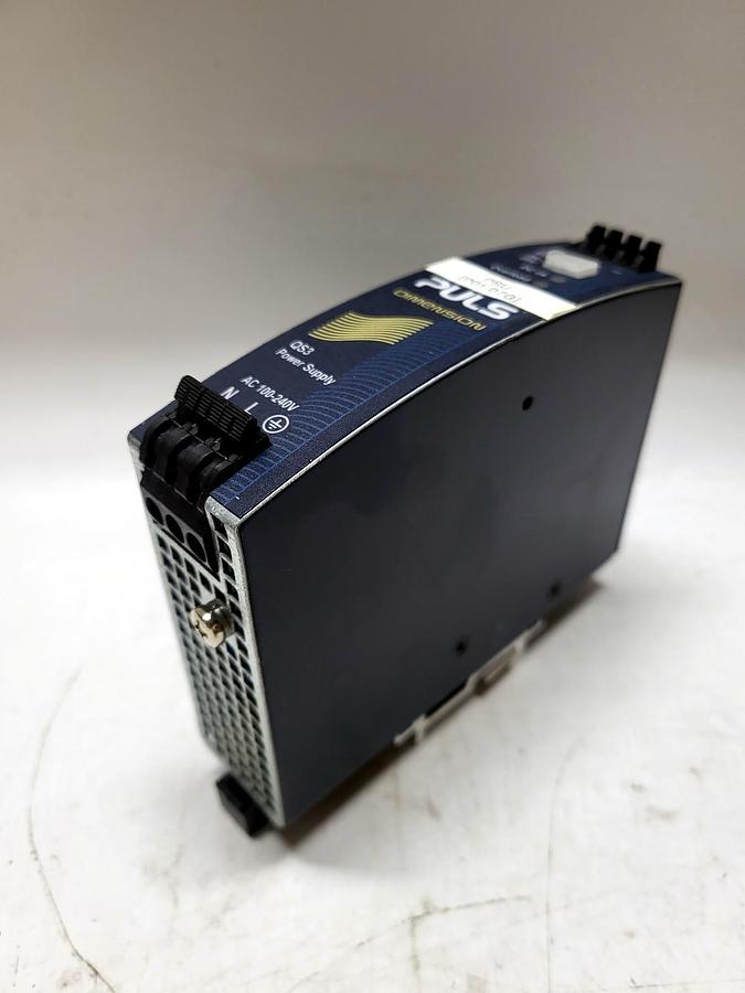 PULS QS3.241 detail