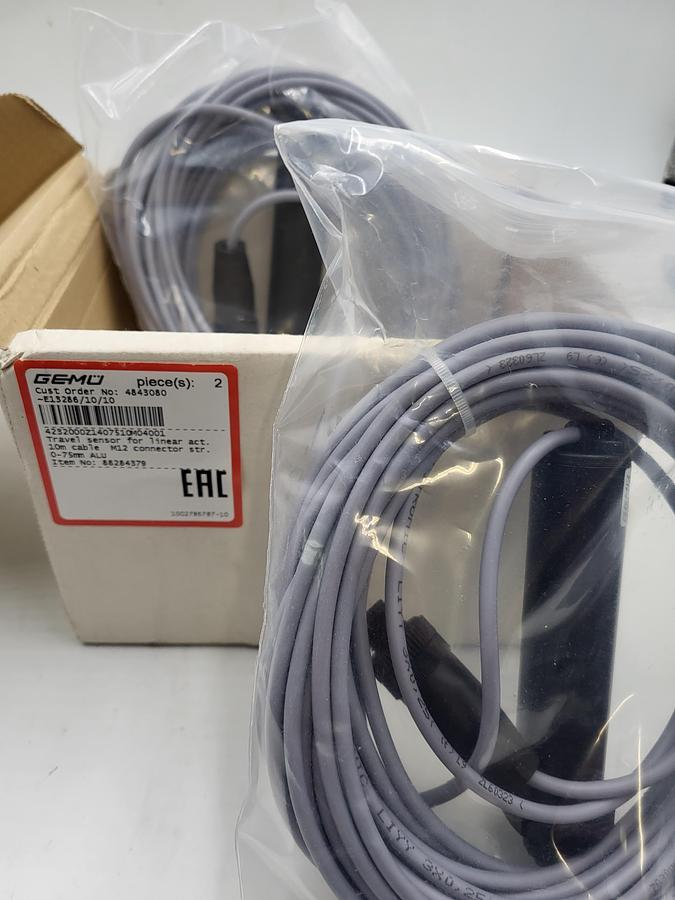 GEMU 4332000Z1407510M04001 TRAVEL SENSOR 10 meters long Item # 88284379 *TWO CORDS IN BOX*