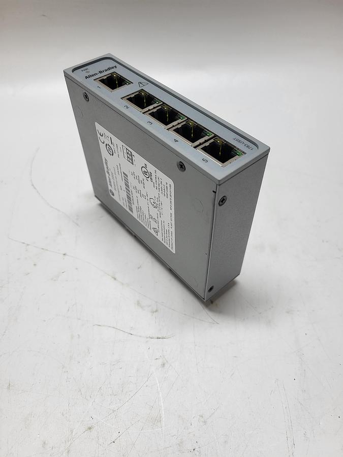 Used Allen-Bradley Stratix 2000 Unmanaged Ethernet Switch 1783-US5T Ser.A