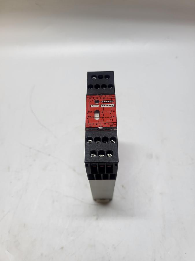 Used Banner ES-FA-9AA Specification Safety Relay