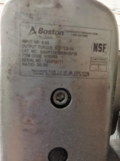 Used Safeline metal detector 21.5" wide x 6.75" tall 18" wide belt