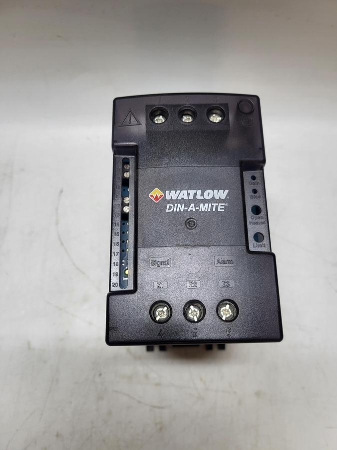 Used WATLOW Din-A-Mite DC80-24C0-0000 Power Control