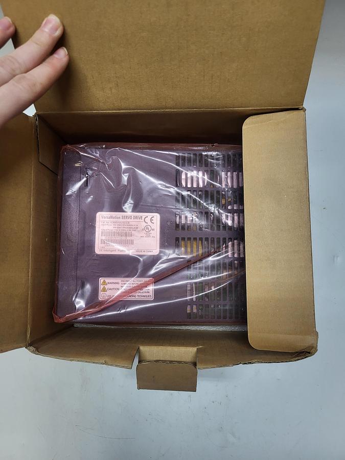 GE Fanuc VersaMotion Servo Drive IC00VMA102-CB New in Box!