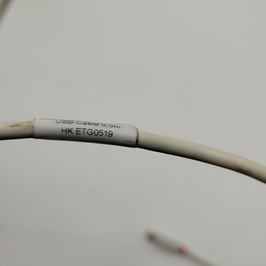 Used HK ETG0519 LINDY CABLE V6AV7671-1EX02-OAAO