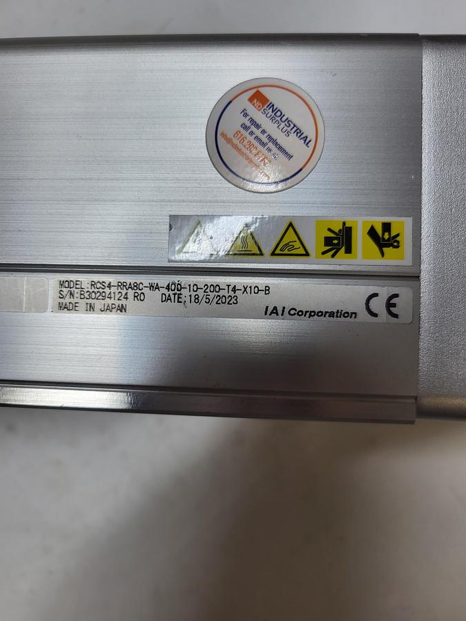Used IAI corp RCS4-RRABC-WA-400-10-200-T4-X10-B actuator & mounting plate