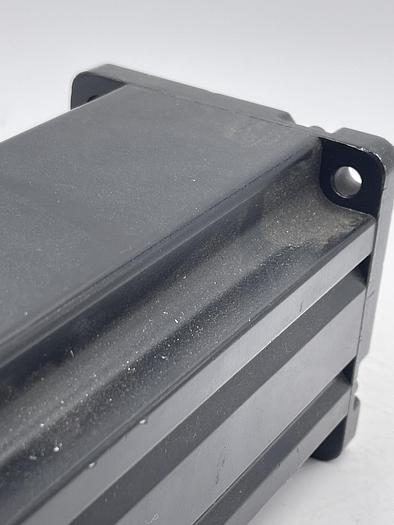 Allen-Bradley MPL-B330P-MJ74AA Ser A