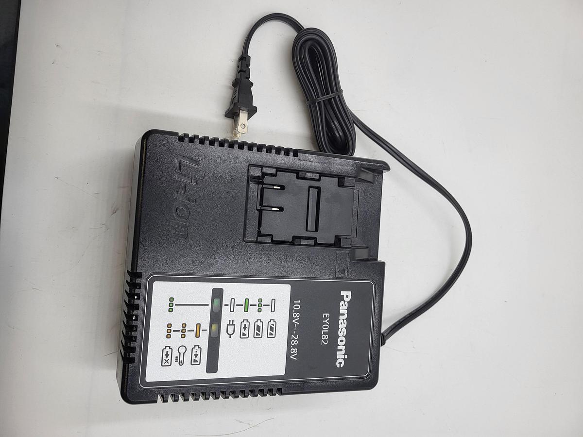 Used Panasonic EY0L82 battery charger Li-Ion 10.8V-28.8V