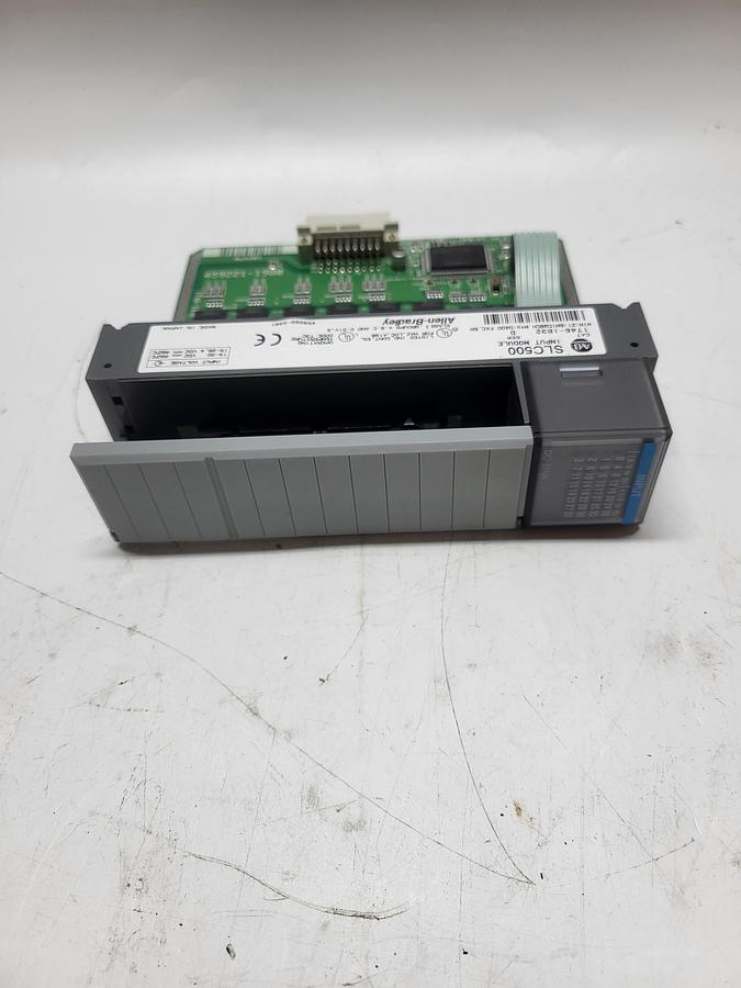Used Allen-Bradley SLC500 Input Module 1746-IB32 Ser.D