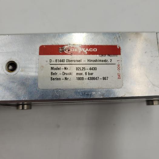 Used DESTACO D-61440 82L25 Pneumatic Clamp