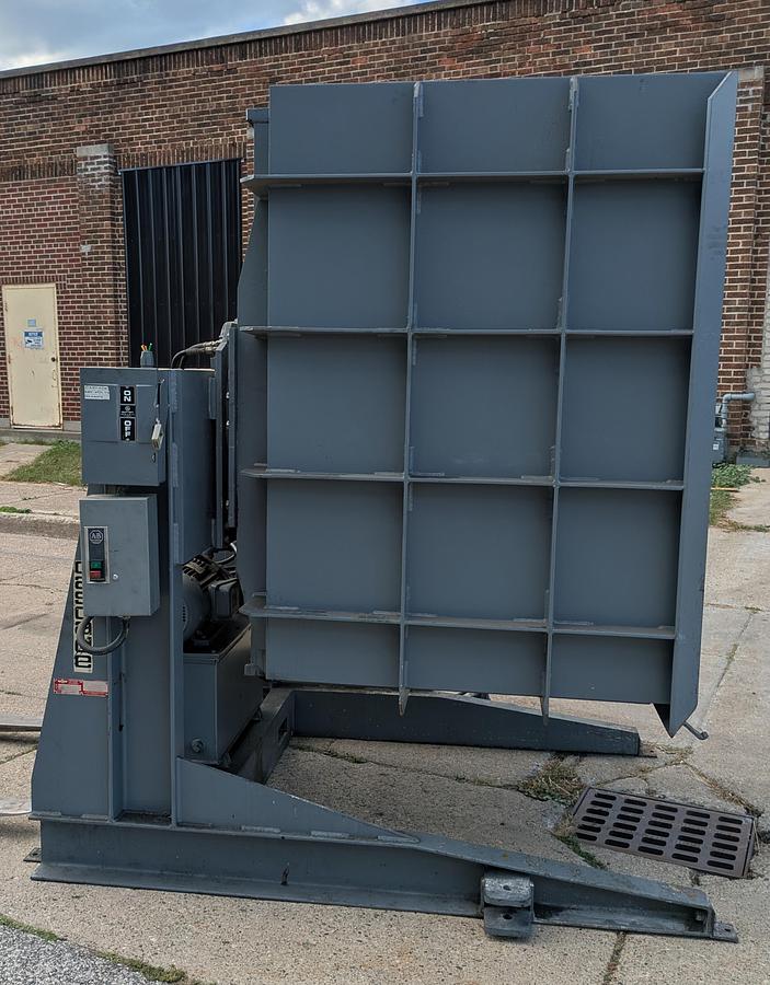 Used Cascade pallet inverter 400-SLI