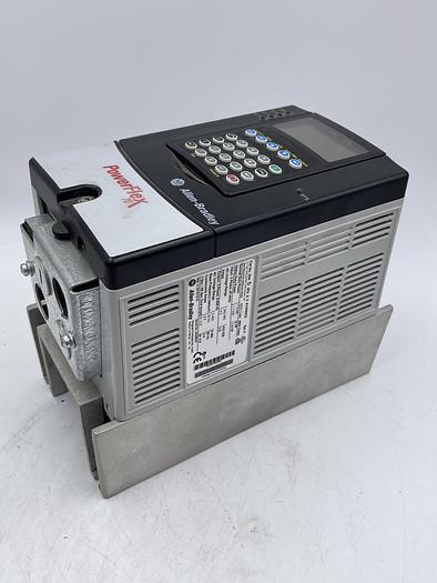 Used ALLEN-BRADLEY 20A D 3P4 A0 AYNNNC0 Ser A