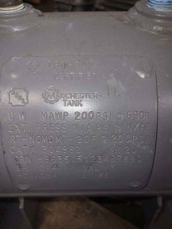 Used Manchester Tank cat# 304982 MAWP 200 PSI 3 GAL