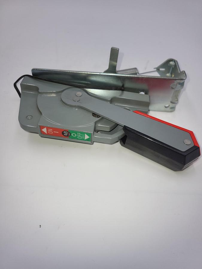 Used Allen Bradley 1494F-M1 Disconnect switch handle