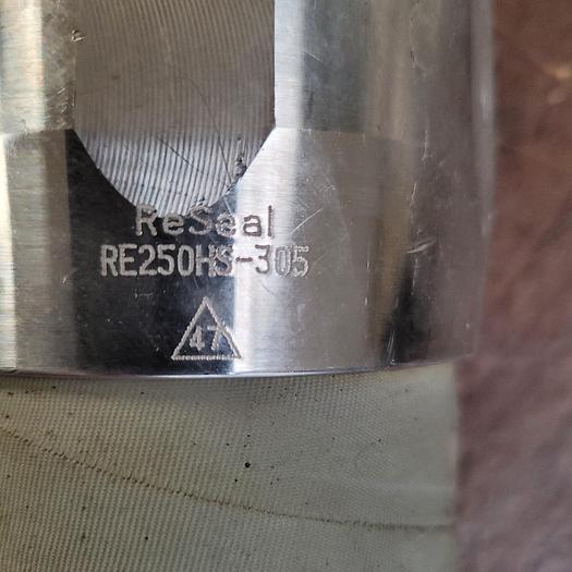 Sanitary Couplers 150 PSI WP hose 2-1/2" x 51" meets FDA/PMO USDA 3-A & Reseal stainless Sanitary Fitting RE250-TC both ends *New*