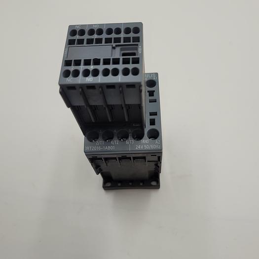 Used Siemens CSA B44.1/ASME A17.5 Contactor & 3RH2911-2HA11 Auxiliary Contact