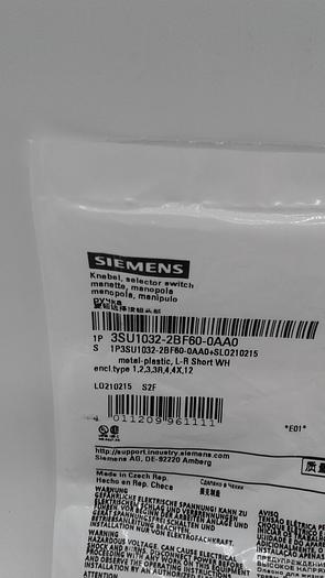 Siemens Selector Switch 3SU1032-2BF60-0AA0