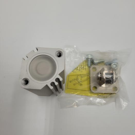 SMC CD02A25-40DZ 2A1-28L & MOUNTING BRACKET CQ-D0252