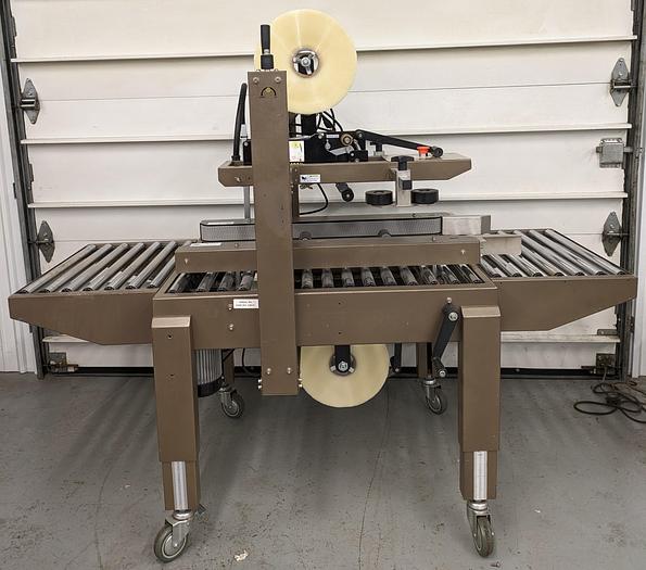 Used Highlight Magnum 2300 SDU, case taper, tape machine