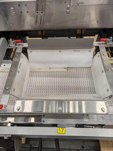 Used Fallas R400 case packer