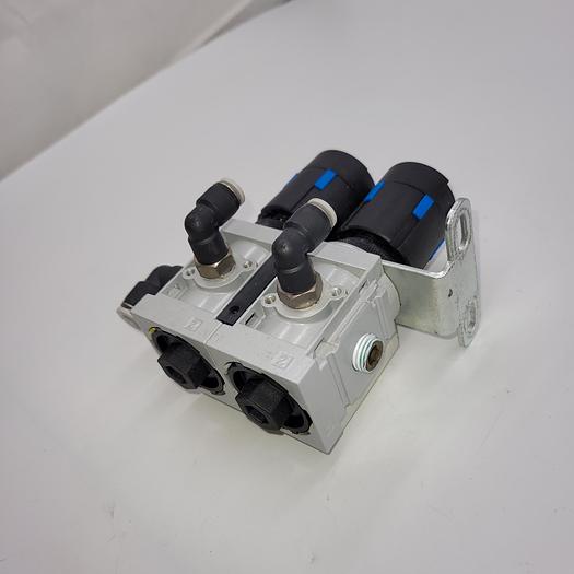 Used TWO Festo regulators MS4-lrb-1/4-D6-AS with bracket & air-line elbows