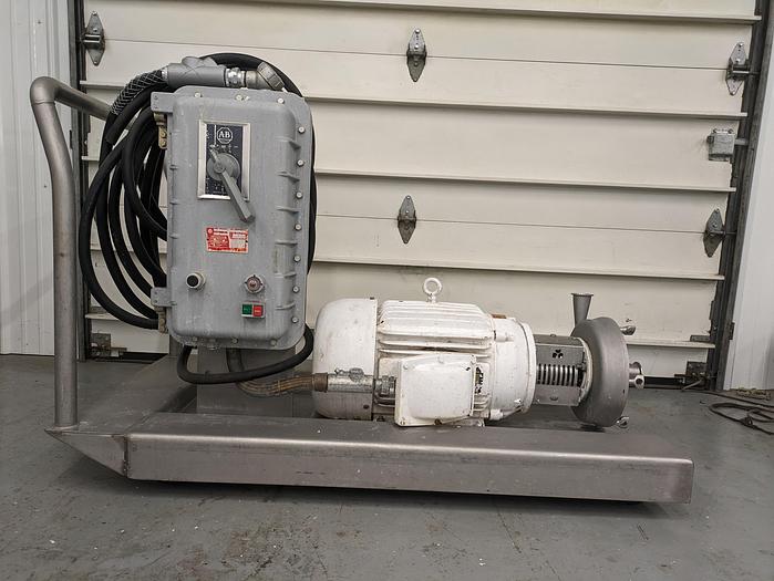 Used tri-clover pump CL2284MDG A-B hazardous location disconnect type 7-9-3R rolling cart