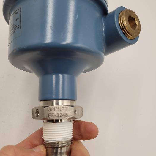 Used ROSEMOUNT 2120 VIBRATING FORK LEVEL SWITCH JBE1138543 / 2120D0DV1NAYE0180 - 18" FORK FF-3248 3/4" NPT