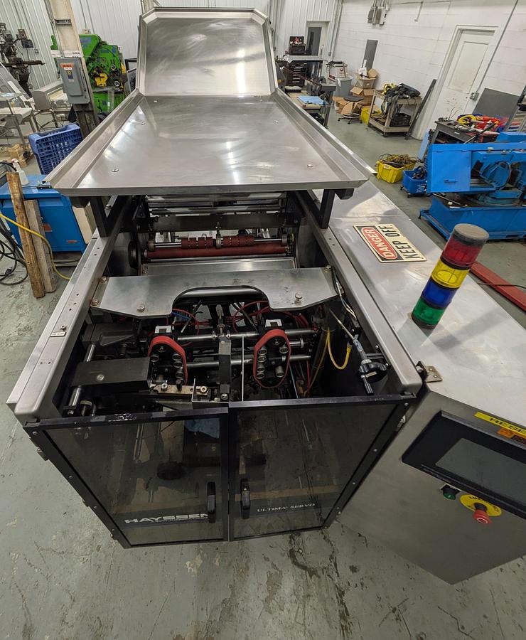 Used Hayssen 12-16HR form and fill bagger