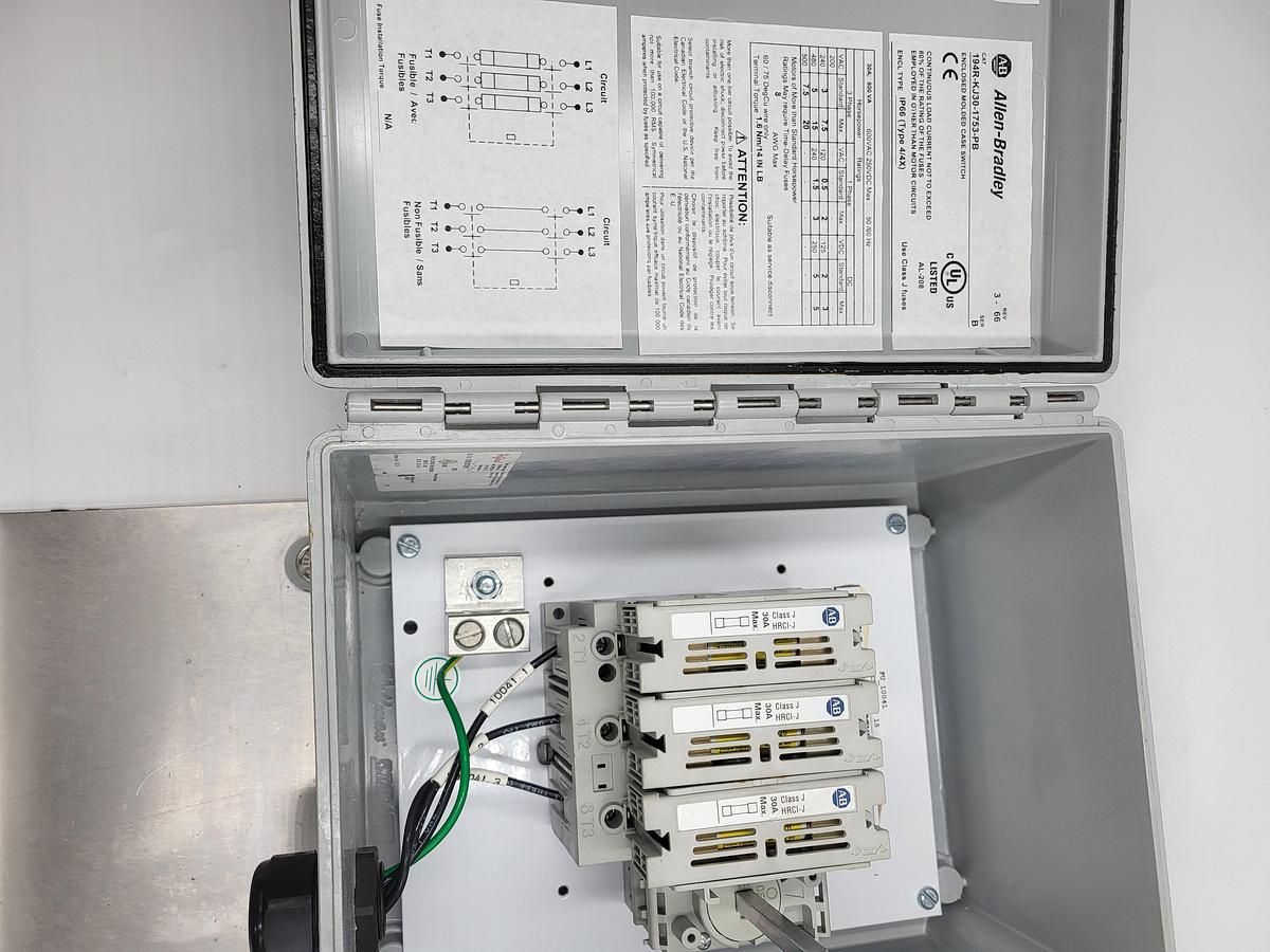 Used Hoffman A1086CHSCFG/SPL & Allen Bradley 194R-KJ30-1753-PB enclosed switch with 3 15 amp fuses (max 30 amp fuses)